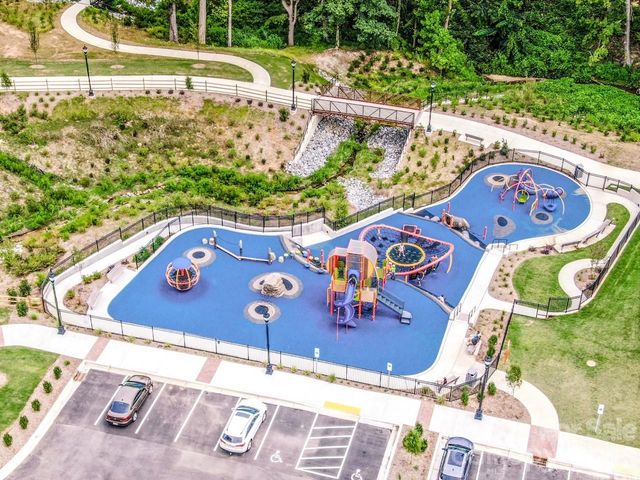 332 Cassidy Lane, Mooresville, NC 28115