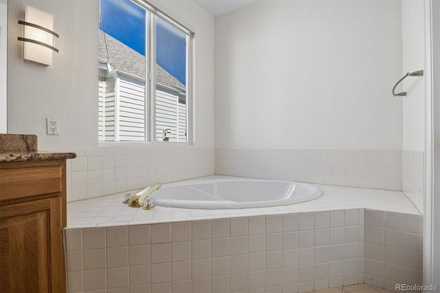 1011 S Valentia Street 20, Denver, CO 80231