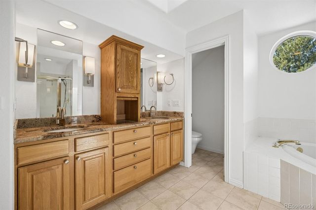 1011 S Valentia Street 20, Denver, CO 80231