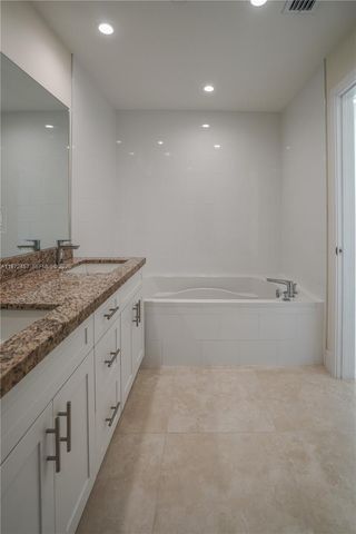 1091 Galiano St 603, Coral Gables, FL 33134