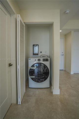 1091 Galiano St 603, Coral Gables, FL 33134