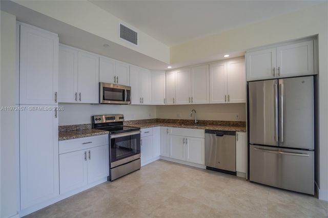 1091 Galiano St 603, Coral Gables, FL 33134