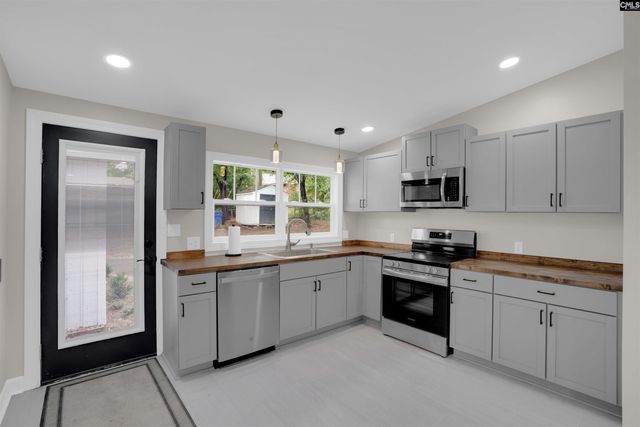955 Laurie Lane, Columbia, SC 29205