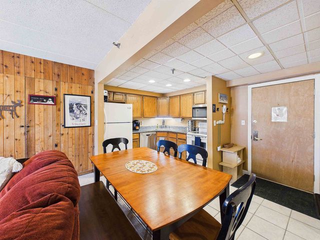 137 E Mountain Rd Unit 2B3, Killington, VT 05751