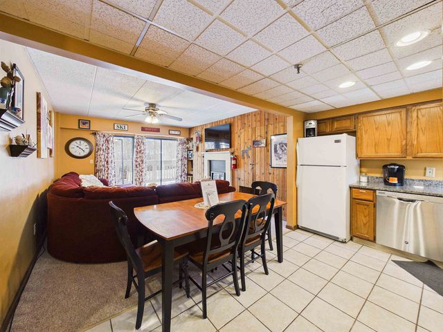 137 E Mountain Rd Unit 2B3, Killington, VT 05751