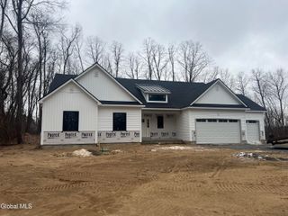 19 Van Patten Drive, Clifton Park, NY 12065