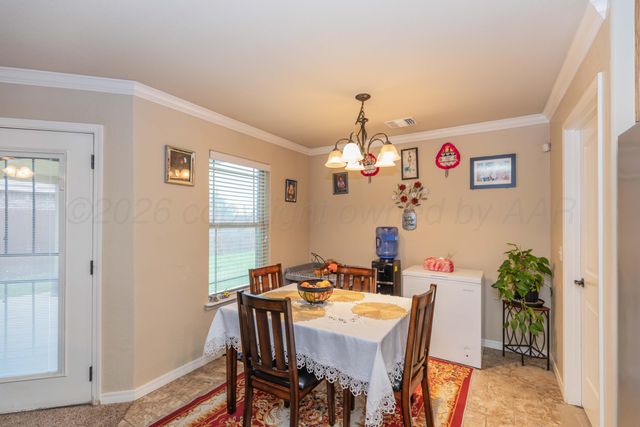 2708 SIMKINS Lane, Amarillo, TX 79118