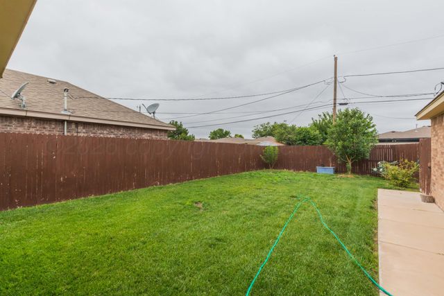 2708 SIMKINS Lane, Amarillo, TX 79118