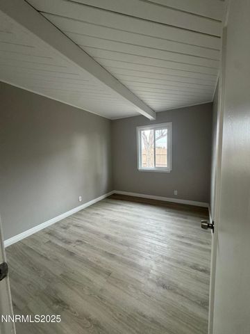 125 English Street, Hawthorne, NV 89415