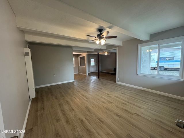 125 English Street, Hawthorne, NV 89415