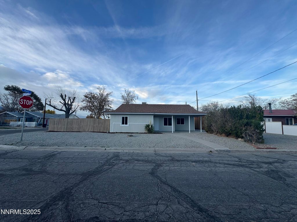 125 English Street, Hawthorne, NV 89415