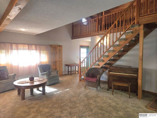 415 & 401 KAFFENBERGER Drive, Murray, NE 68409