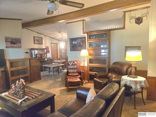 415 & 401 KAFFENBERGER Drive, Murray, NE 68409