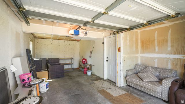 5148 W MILSTEAD, Salt Lake City, UT 84118