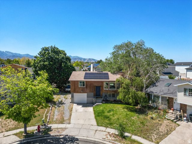 5148 W MILSTEAD, Salt Lake City, UT 84118