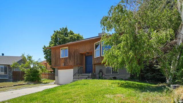 5148 W MILSTEAD, Salt Lake City, UT 84118