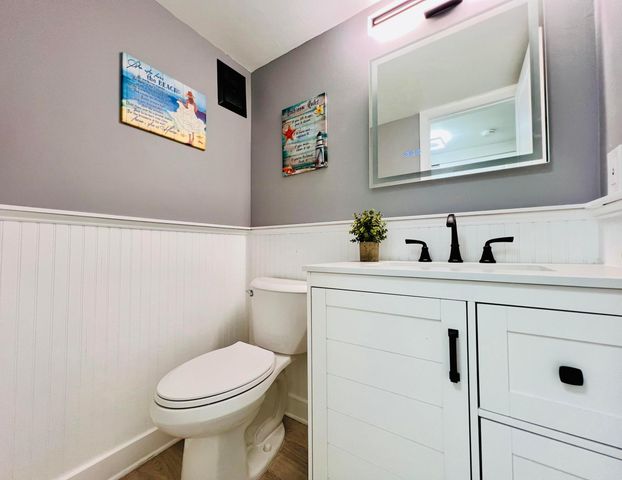 15 Bedford A, West Palm Beach, FL 33417