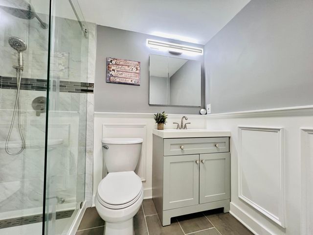 15 Bedford A, West Palm Beach, FL 33417