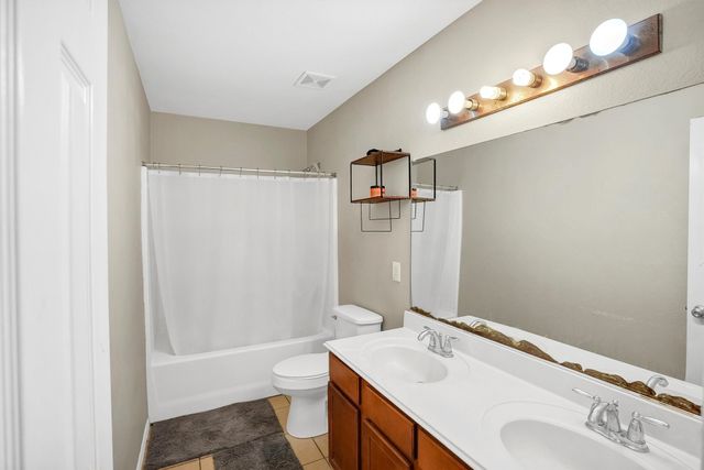 8828 Night Wind Lane, Fort Worth, TX 76244