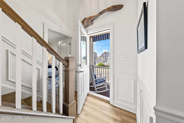 20 Jeri-Ann Drive, Manahawkin, NJ 08050