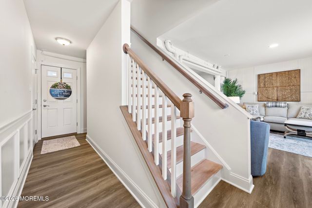 20 Jeri-Ann Drive, Manahawkin, NJ 08050