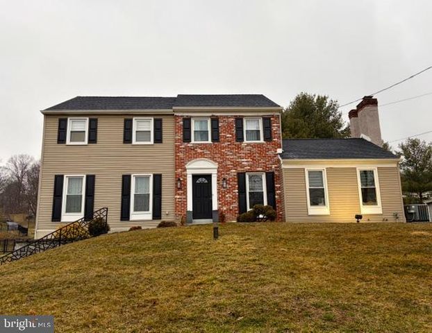 683 SUNNYSIDE AVE, Audubon, PA 19403