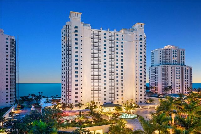 8473 Bay Colony DR 701, Naples, FL 34108