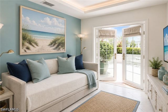 8473 Bay Colony DR 701, Naples, FL 34108