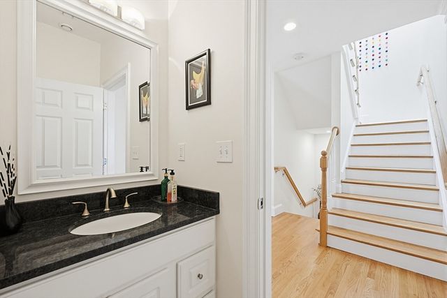 98-100 Lexington Street 100, Newton, MA 02466