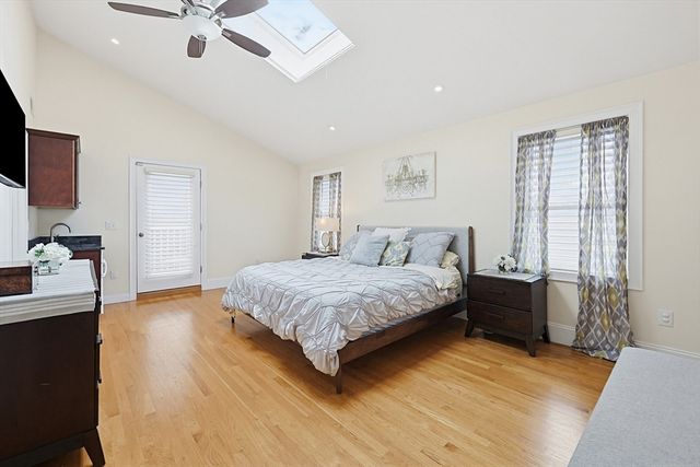 98-100 Lexington Street 100, Newton, MA 02466