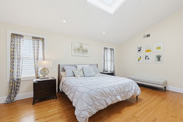 98-100 Lexington Street 100, Newton, MA 02466