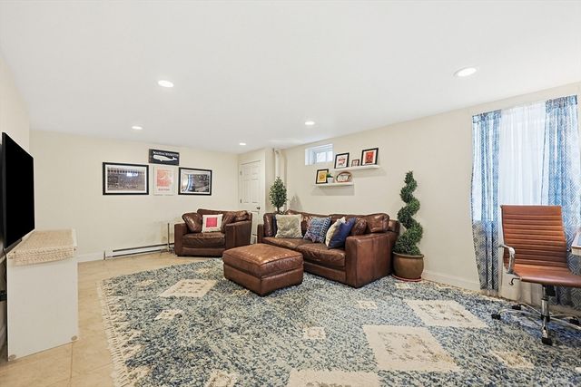 98-100 Lexington Street 100, Newton, MA 02466