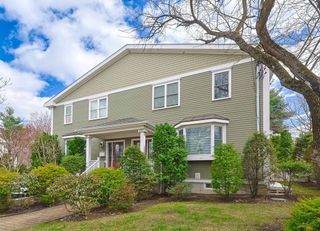 98-100 Lexington Street 100, Newton, MA 02466