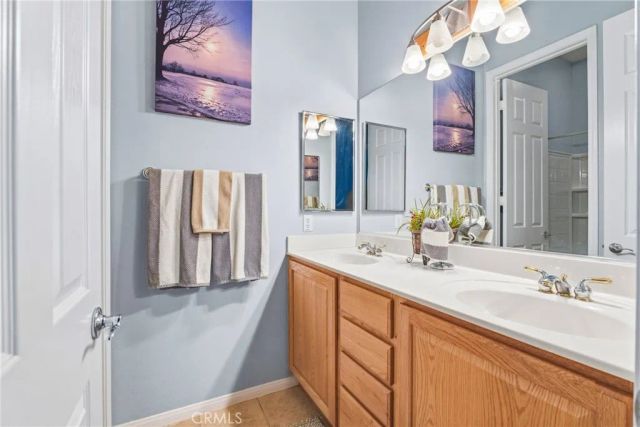 11090 Dandelion Ln, Apple Valley, CA 92308