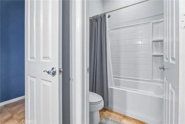 11090 Dandelion Ln, Apple Valley, CA 92308