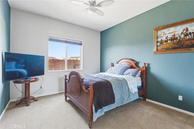 11090 Dandelion Ln, Apple Valley, CA 92308