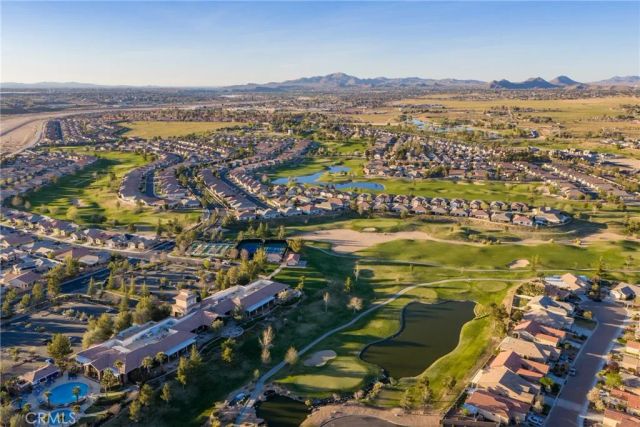11090 Dandelion Ln, Apple Valley, CA 92308