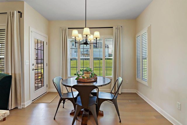 520 N Stone Ridge DRIVE, Lake Geneva, WI 53147