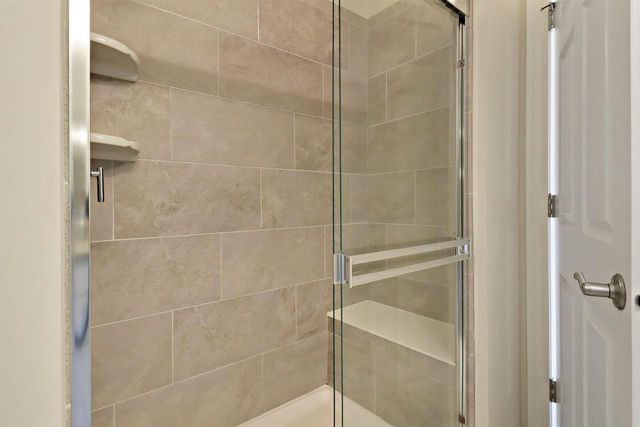 520 N Stone Ridge DRIVE, Lake Geneva, WI 53147