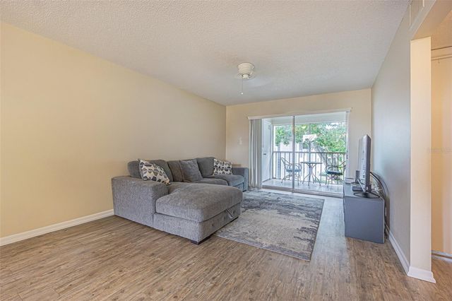 8765 BARDMOOR BOULEVARD 304, Seminole, FL 33777