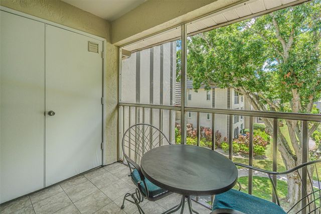 8765 BARDMOOR BOULEVARD 304, Seminole, FL 33777