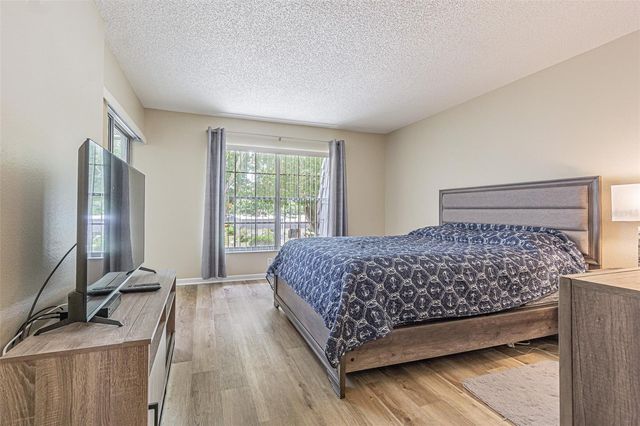 8765 BARDMOOR BOULEVARD 304, Seminole, FL 33777
