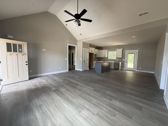 180 Northside Landing, Smithville, TN 37166