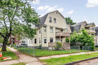 77-79 Grenada Ter, Springfield, MA 01108