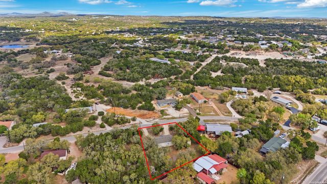 512 Las Hadas, Spring Branch, TX 78070