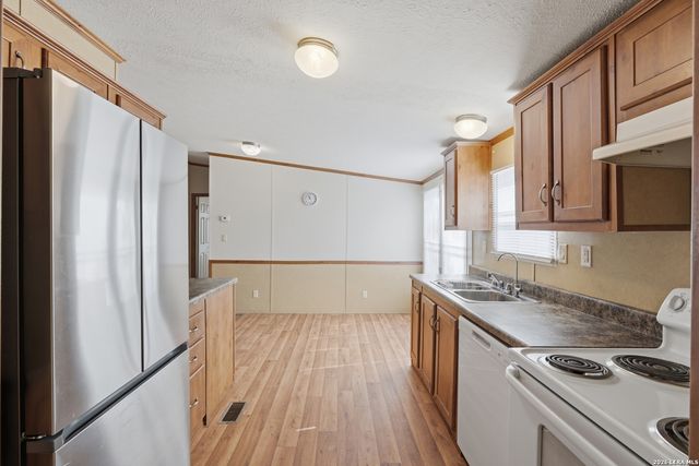 512 Las Hadas, Spring Branch, TX 78070