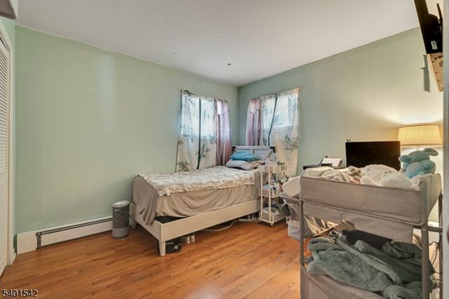 86 James St, South River Boro, NJ 08882