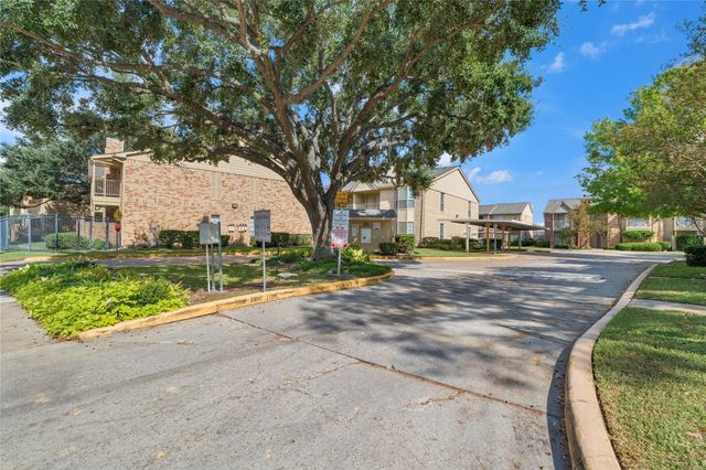 1515 Sandy Springs Road 1808, Houston, TX 77042