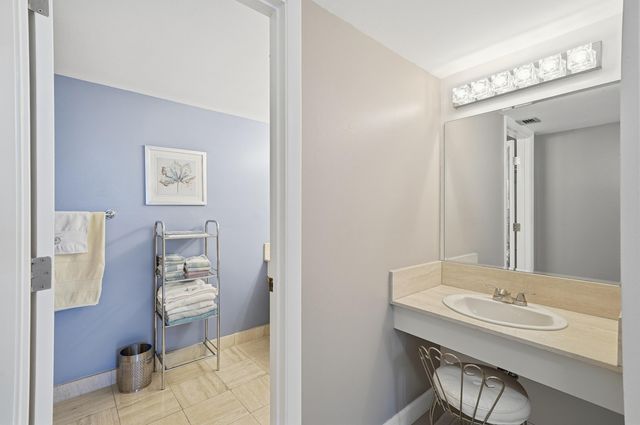 1201 S Ocean Drive 506s, Hollywood, FL 33019