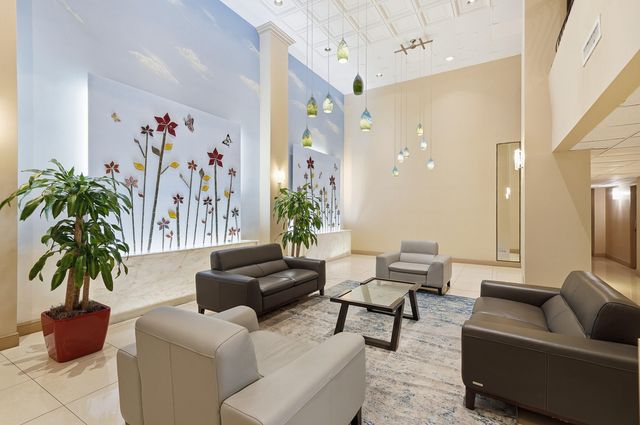 1201 S Ocean Drive 506s, Hollywood, FL 33019